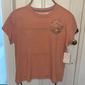 NWT We the Free embroidered tee